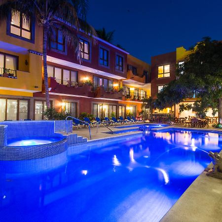 Casa Loteria -Pueblito Sayulita- Colorful, Family And Relax Experience With Private Parking And Pool Hotel Exterior photo