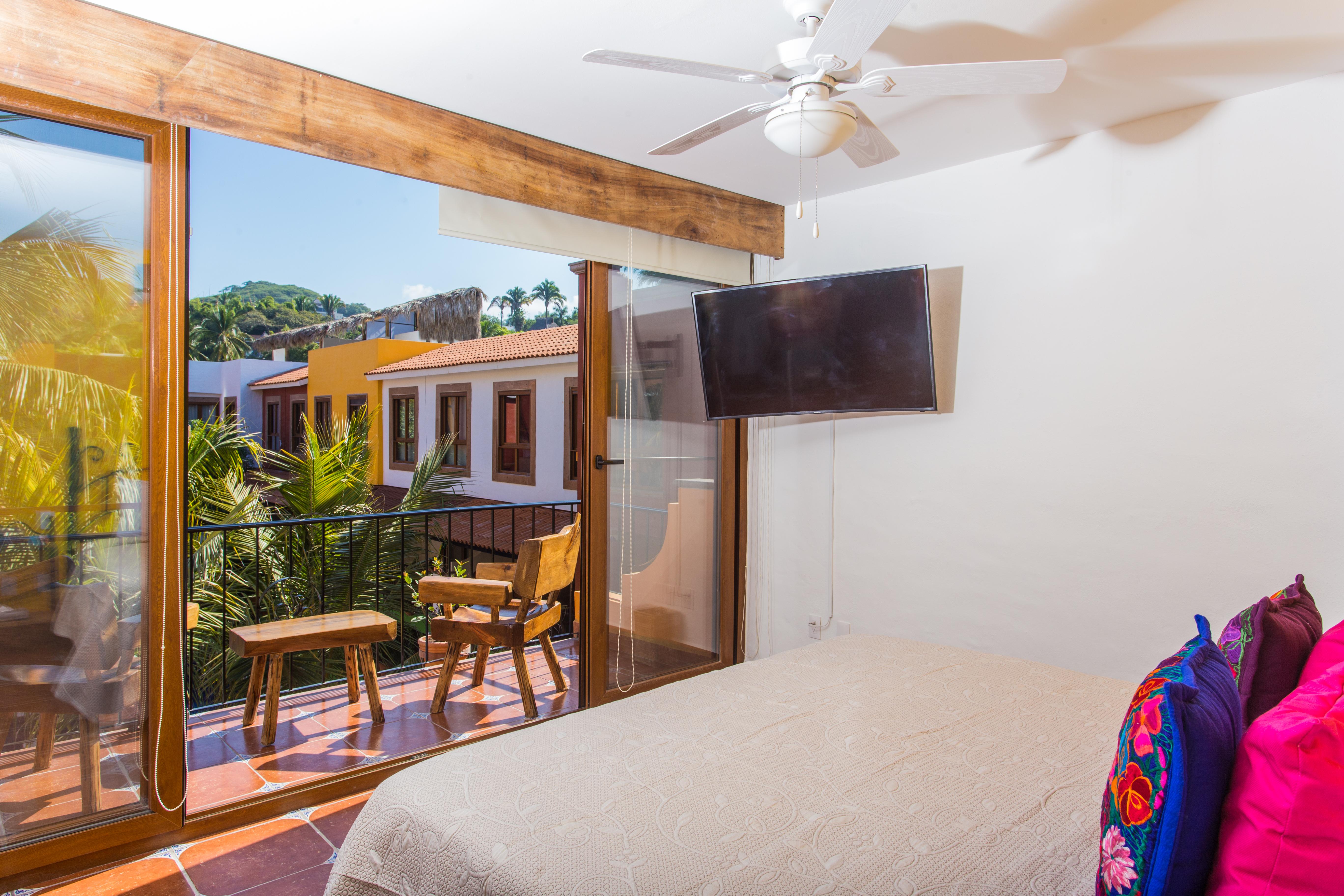 Casa Loteria -Pueblito Sayulita- Colorful, Family And Relax Experience With Private Parking And Pool Hotel Exterior photo