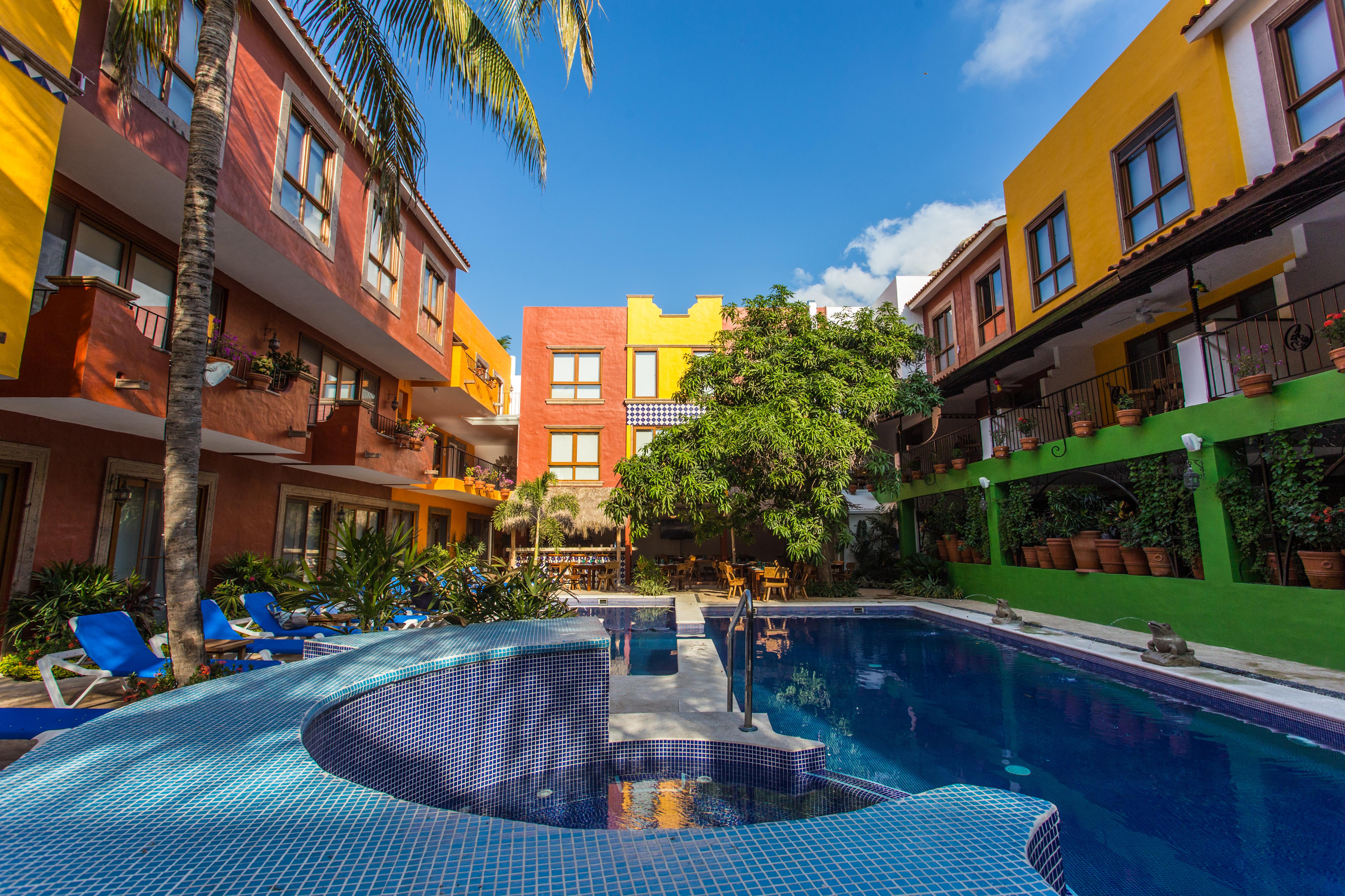 Casa Loteria -Pueblito Sayulita- Colorful, Family And Relax Experience With Private Parking And Pool Hotel Exterior photo