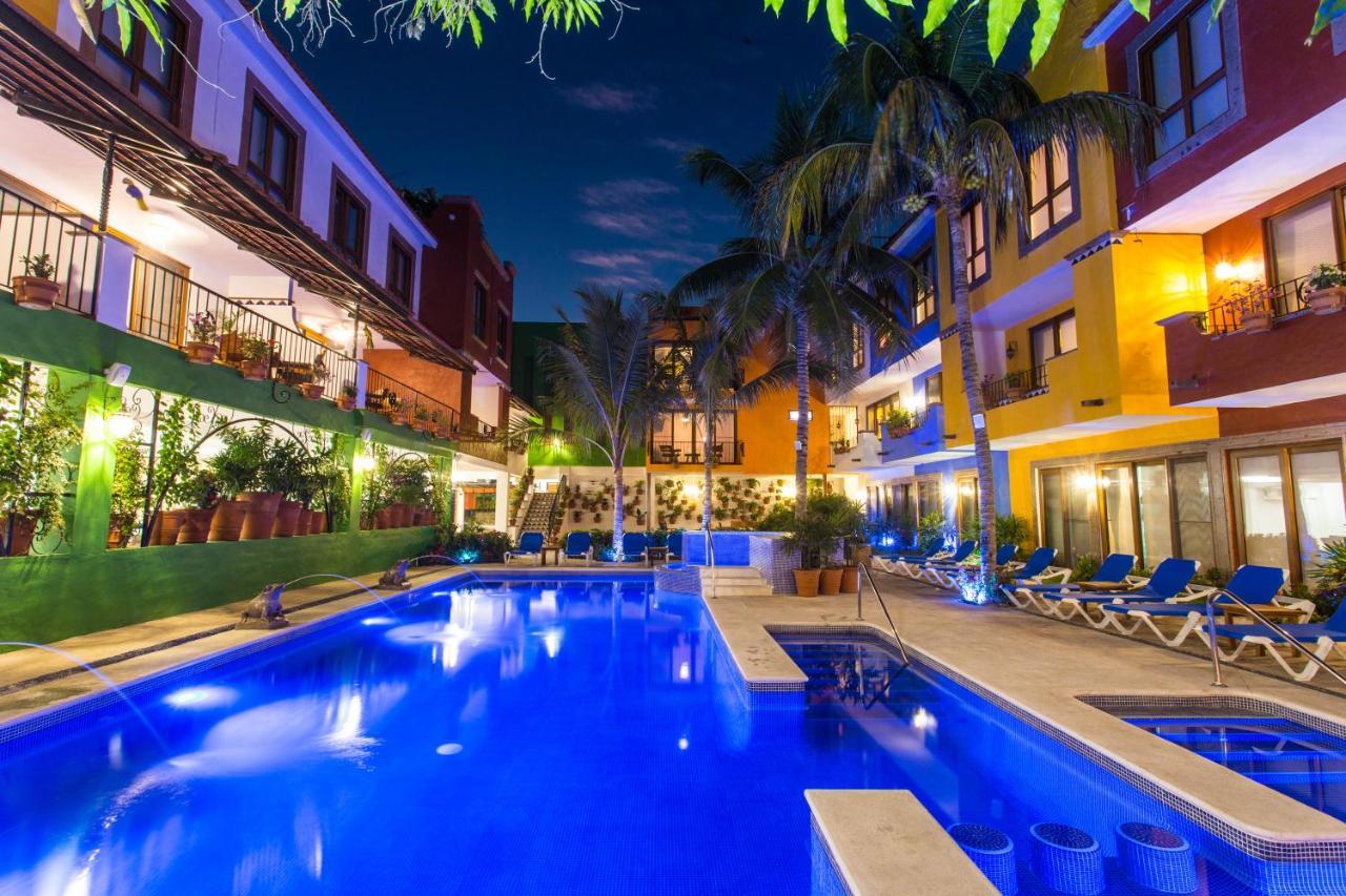 Casa Loteria -Pueblito Sayulita- Colorful, Family And Relax Experience With Private Parking And Pool Hotel Exterior photo