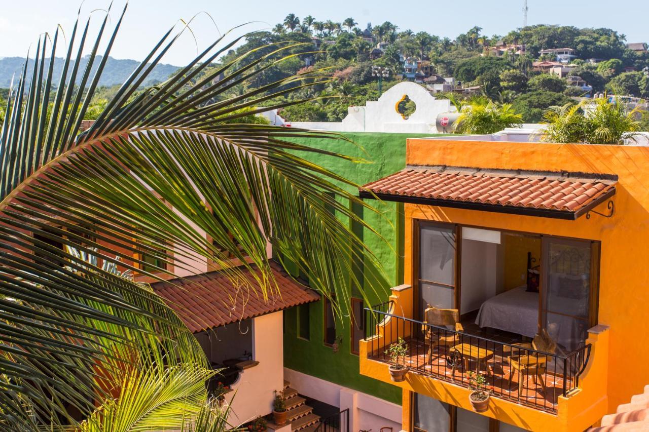 Casa Loteria -Pueblito Sayulita- Colorful, Family And Relax Experience With Private Parking And Pool Hotel Exterior photo