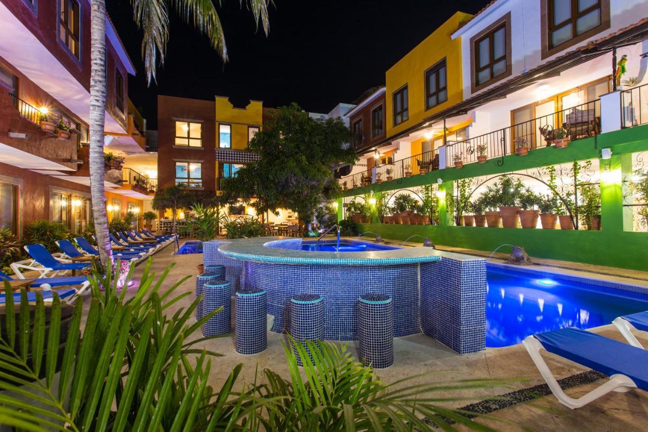 Casa Loteria -Pueblito Sayulita- Colorful, Family And Relax Experience With Private Parking And Pool Hotel Exterior photo